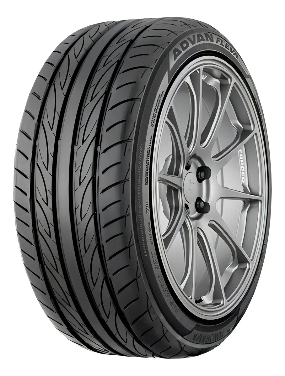 Llanta 215/45r18 Yokohama Advan V701 93w W